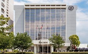 Sheraton Charlotte Hotel